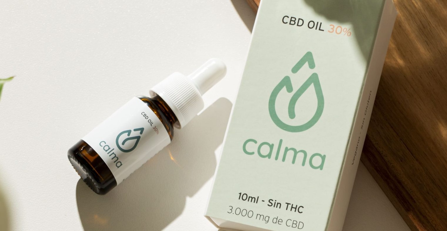 Cómo conservar correctamente el aceite de CBD: luz, temperatura, caducidad y señales de calidad